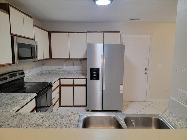 Building Photo - 222 Olivewood Ct