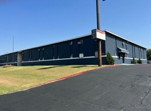 Building Photo - 1601 E Central Texas Expy