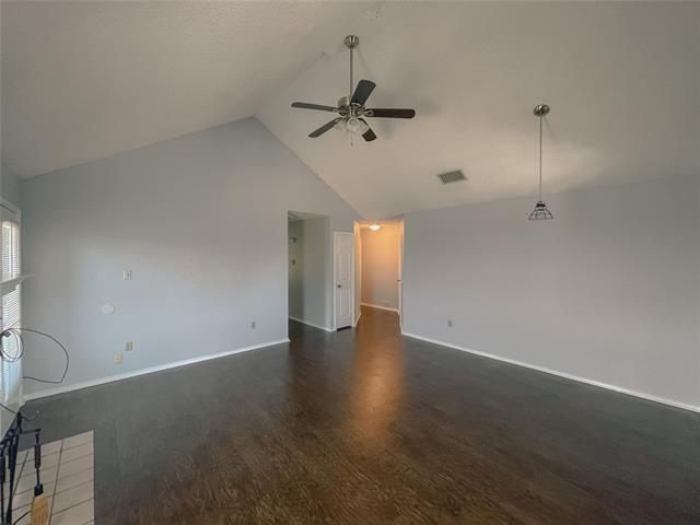 Foto del edificio - 10216 Pack Saddle Ct