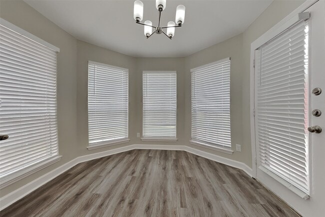 Foto del edificio - 14822 Carolina Falls Ln