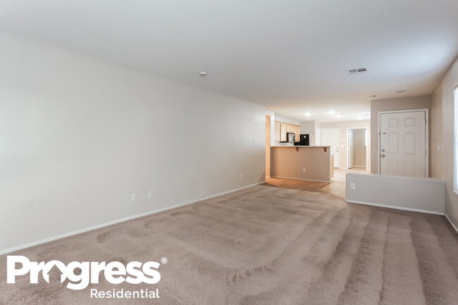Building Photo - 8595 Shady Pines Dr
