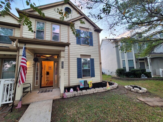 Foto del edificio - 23631 Twisting Falls Drive