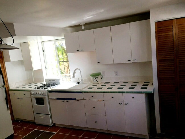 Photo - 156 Panorama Dr House