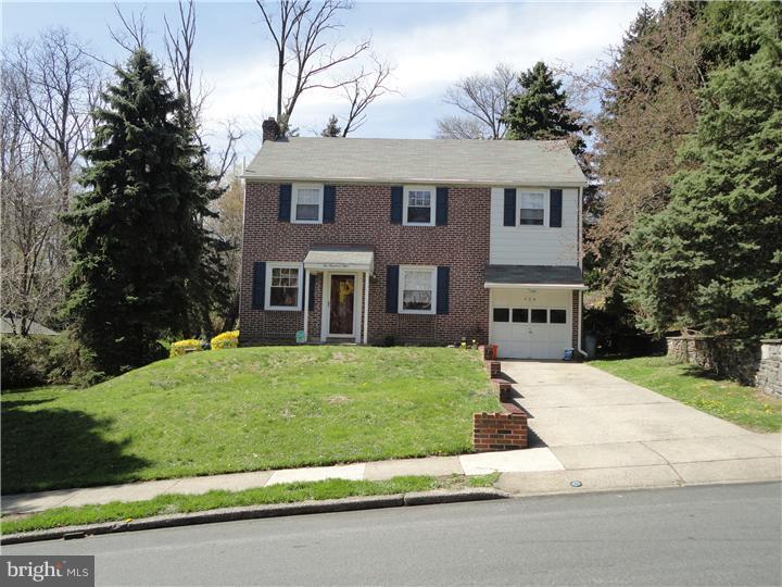 Primary Photo - 204 Greenbriar Ln