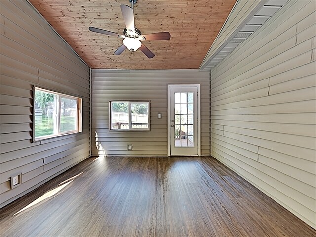 Foto del edificio - 4727 Cabbage Lane