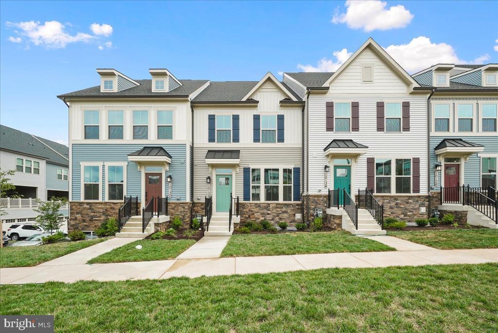 Foto principal - 10132 Lake Linganore Blvd