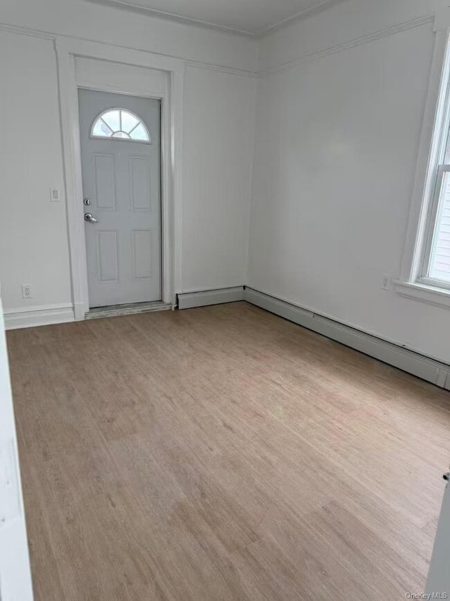 Building Photo - 643 72nd St