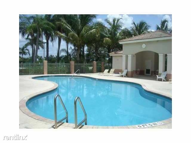 Foto del edificio - 3478 Briar Bay Blvd