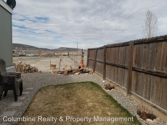 Building Photo - 3 br, 2 bath House - 1335 13 Rd