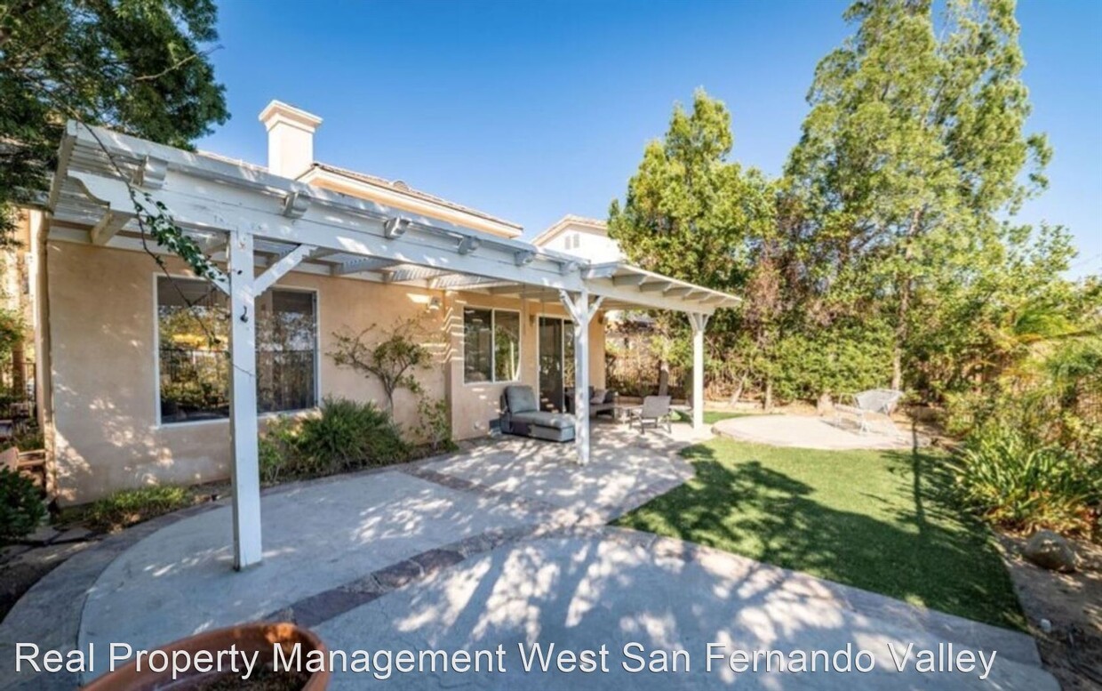 Building Photo - 3 br, 3 bath House - 19716 Kilfinan St.