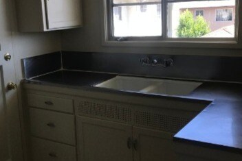 KITCHEN - 4044 Hillcrest Dr