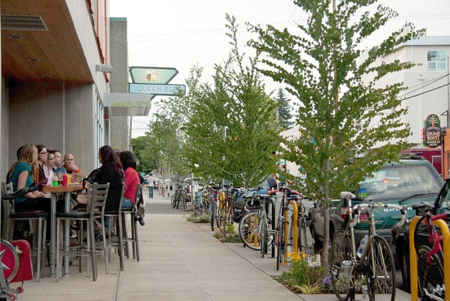 Building Photo - ecoFLATS