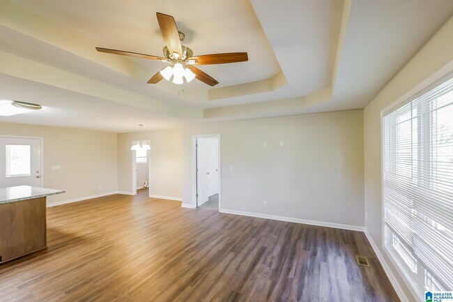 Foto del edificio - 3757 Graves Gap Rd