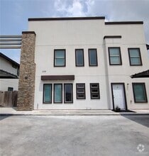 Building Photo - 1226 Upas Dr