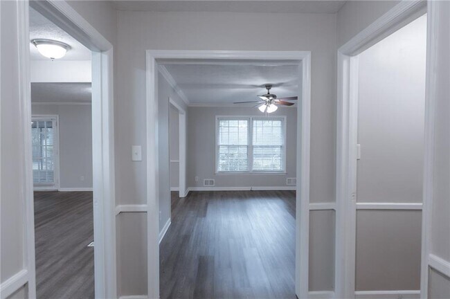 Foto del edificio - 2843 Williams Pl