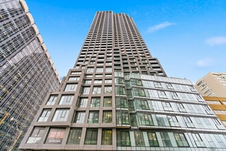 Building Photo - 20-2220 Soudan Ave