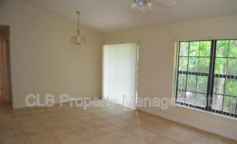 Building Photo - 109 Chickadee Ct