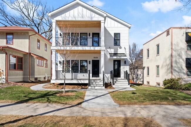 Foto del edificio - 3632 Colfax Ave S