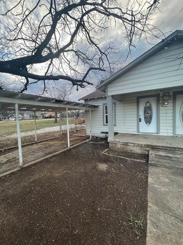Building Photo - 111 N Nueces St