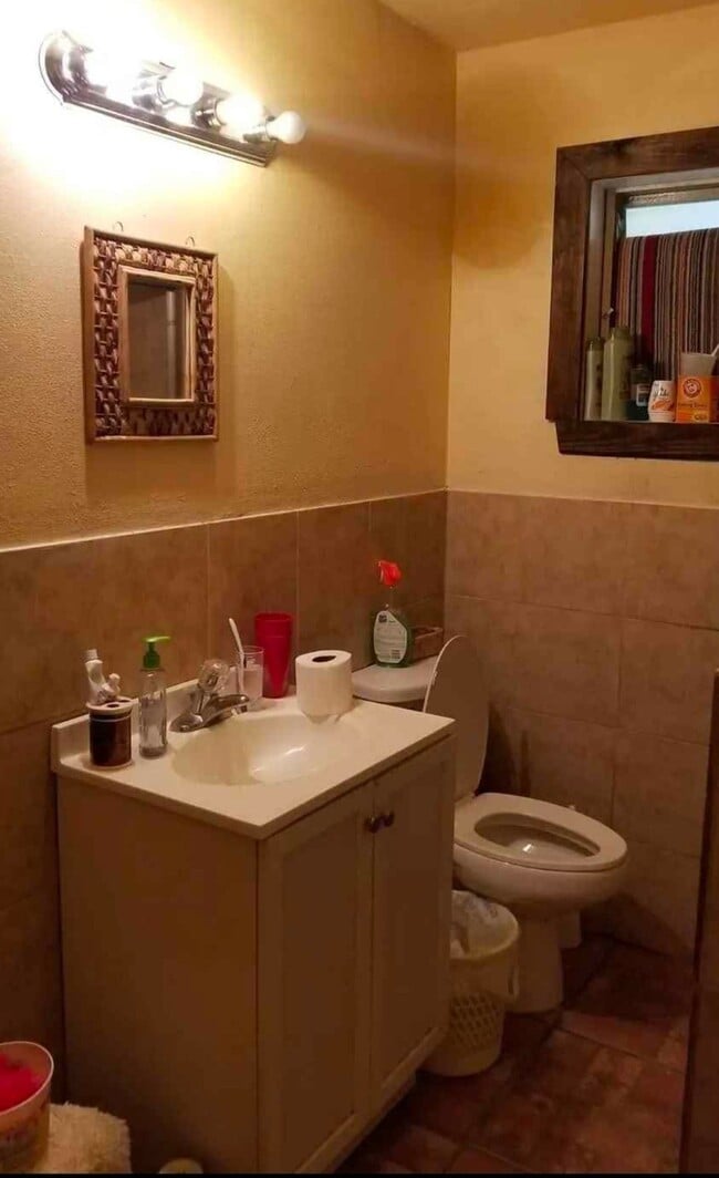 Building Photo - 13501 Joliet St