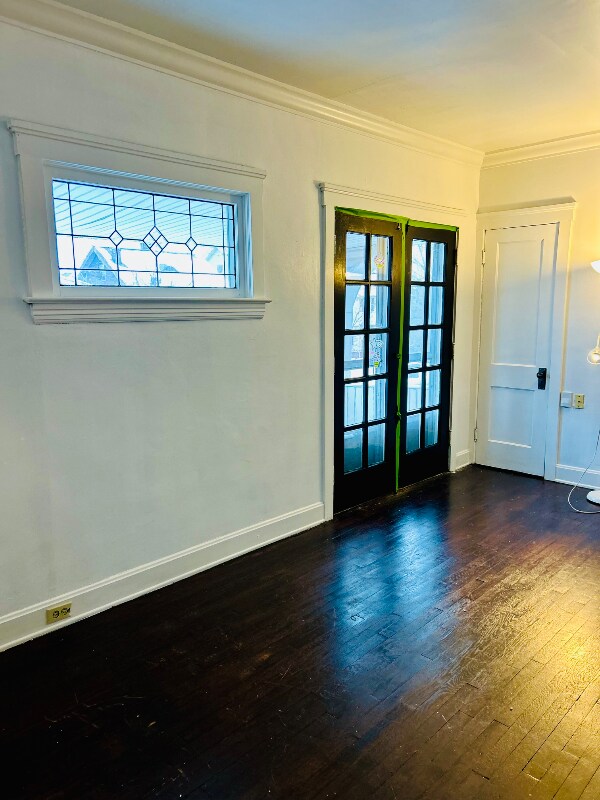 Foto del edificio - 2027 Chesterland Ave