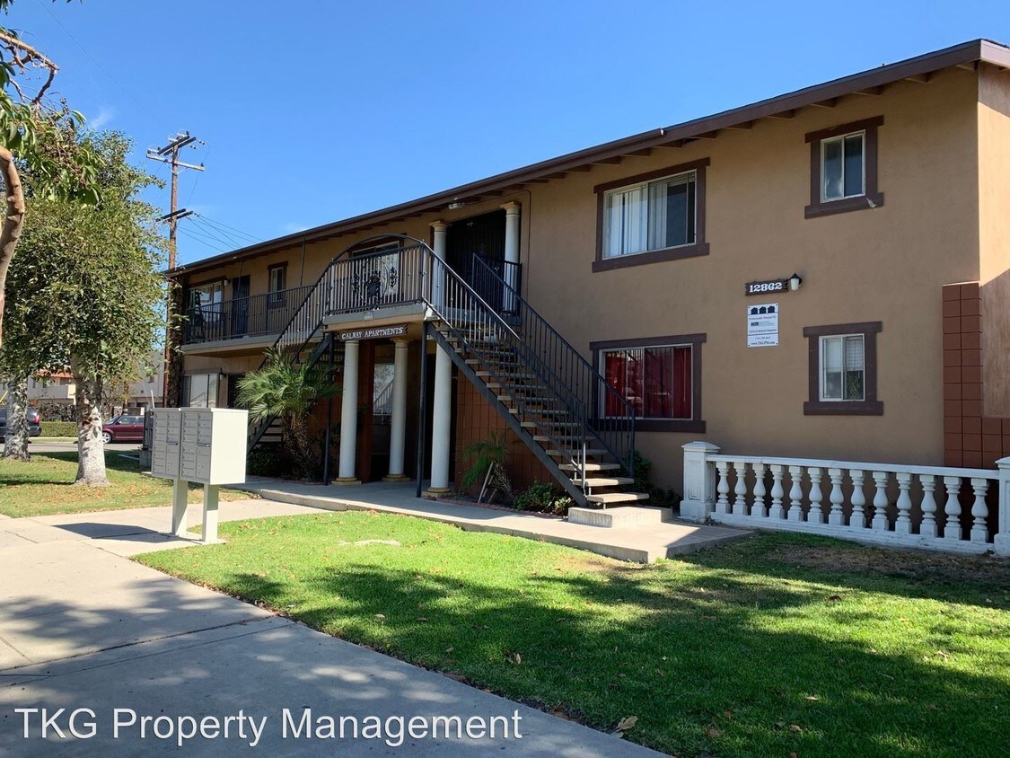 Primary Photo - 12862 Galway St