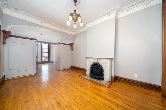 Foto del edificio - 252 Grove St