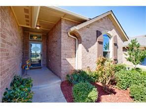 Building Photo - 4 bedroom/3 Car Garage Home in Edmond Schools + Storm Shelter