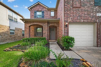 Building Photo - 7202 Toad Hollow