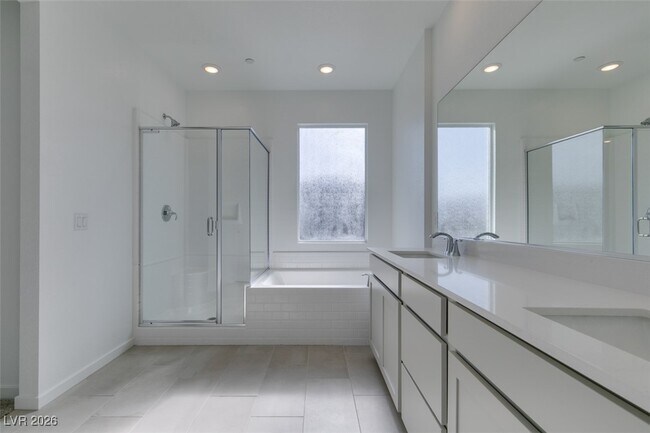 Foto del edificio - 302 Walsh Peak Ave