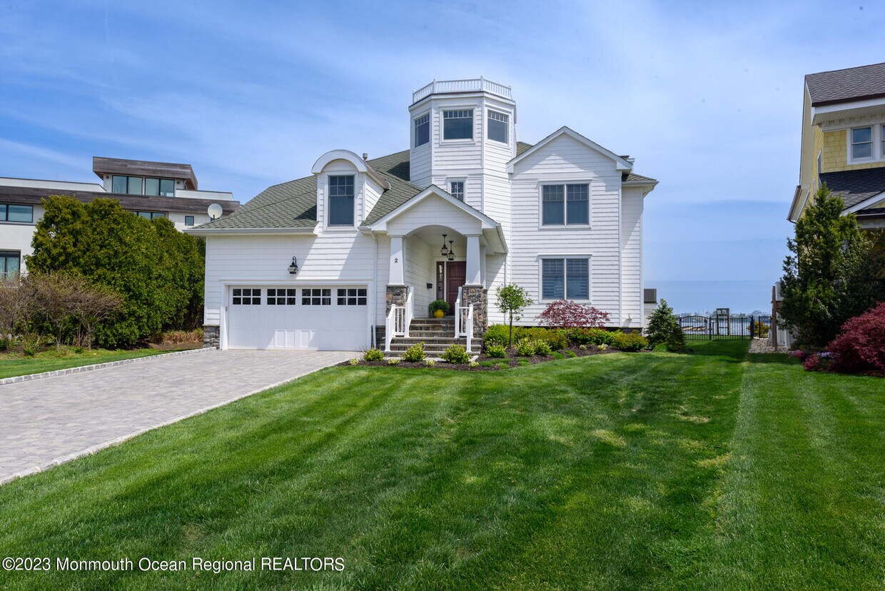 Foto principal - 2 Circle Dr