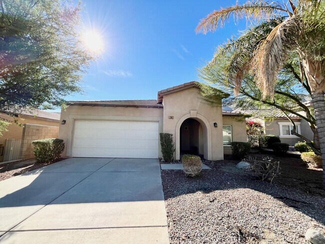 Foto del edificio - AVAILABLE NOW! BEAUTIFUL3 BEDROOM 2 BATH P...