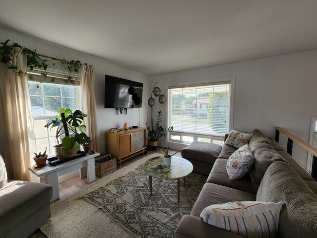 Foto del edificio - 7722 Saulsbury St