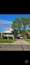 Building Photo - 24520 Schroeder Ave