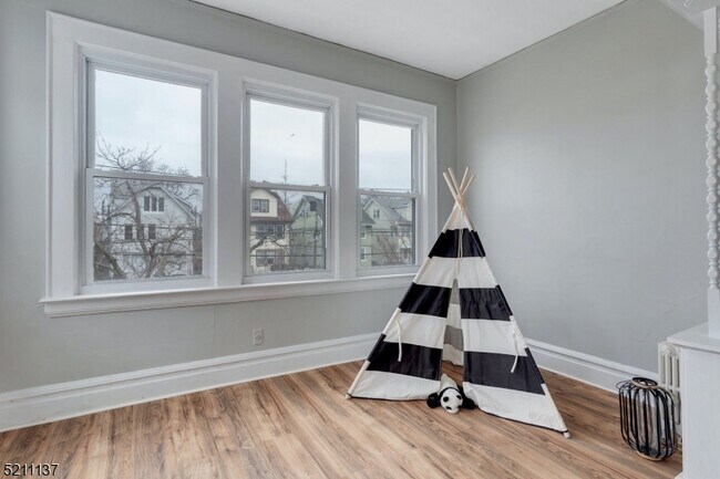 Building Photo - 252 Ampere Pkwy