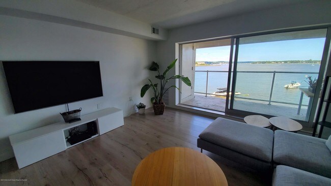 Foto del edificio - 138 Bodman Pl