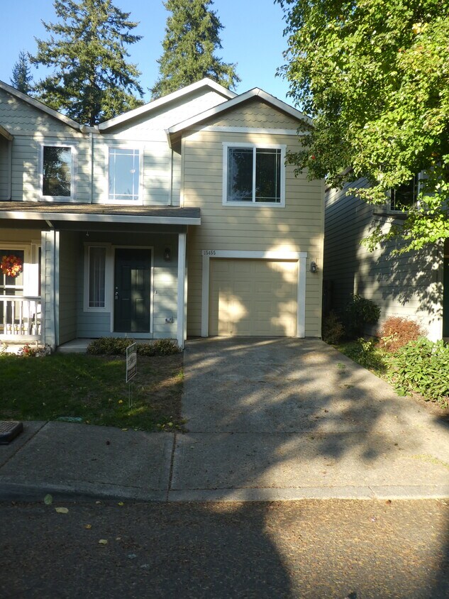 Foto principal - 15455 SW Kirby Ln