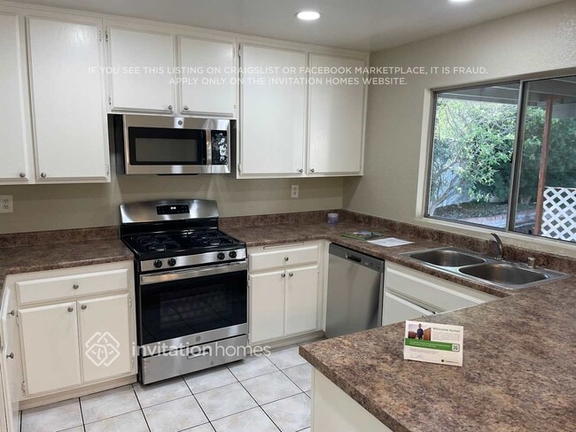 Foto del edificio - 962 W Mellon Ct