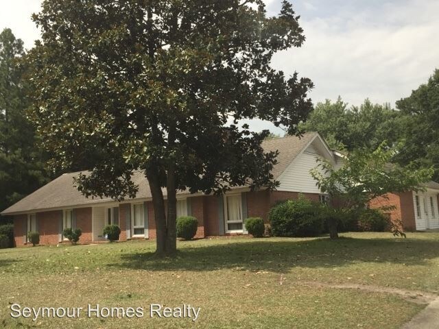 Foto del edificio - 4 br, 2.5 bath House - 303 Pineland Drive