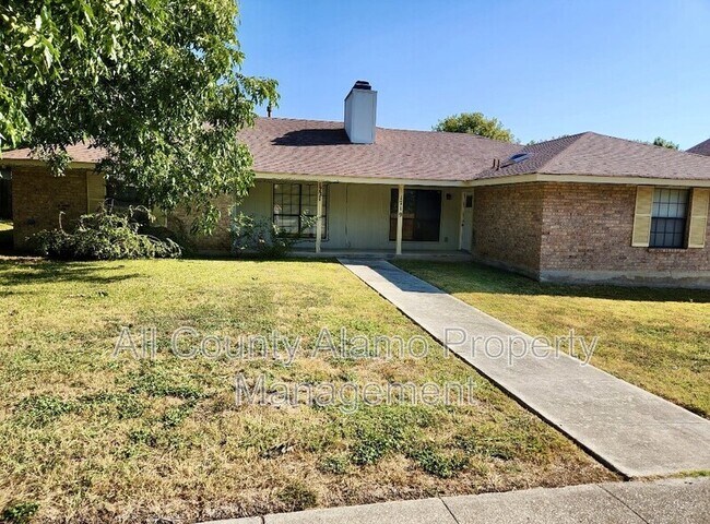 Building Photo - 1721 Patricia Dr