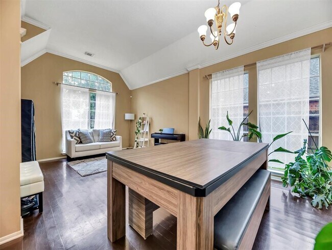 Foto del edificio - 5319 Arbor Bridge Ct