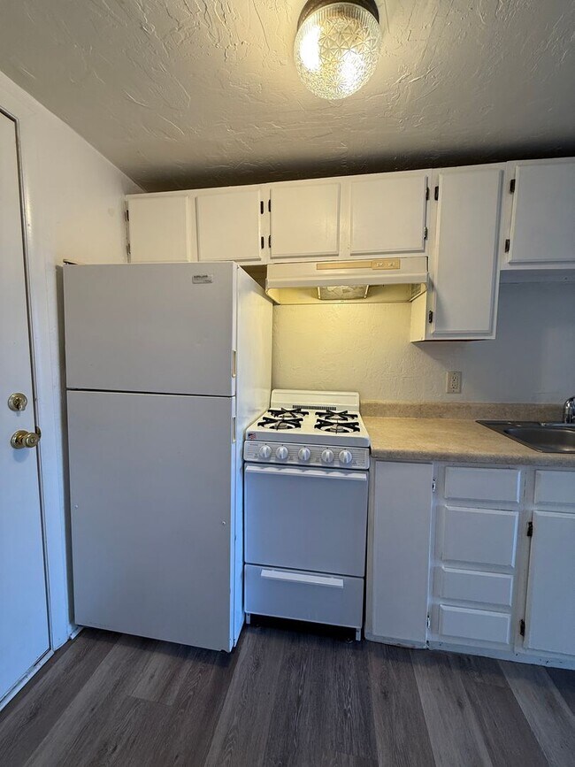 Foto del edificio - Move in Special Rent $1,375 per month thro...