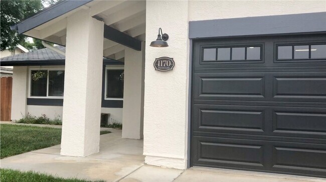 Foto del edificio - 1170 Patricia Ln