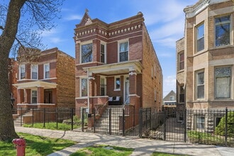 Building Photo - 1526 N Springfield Ave