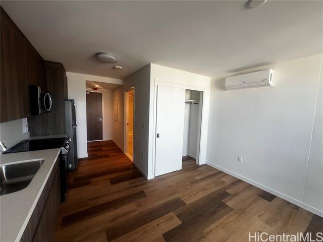 Foto del edificio - 1515 Liona St