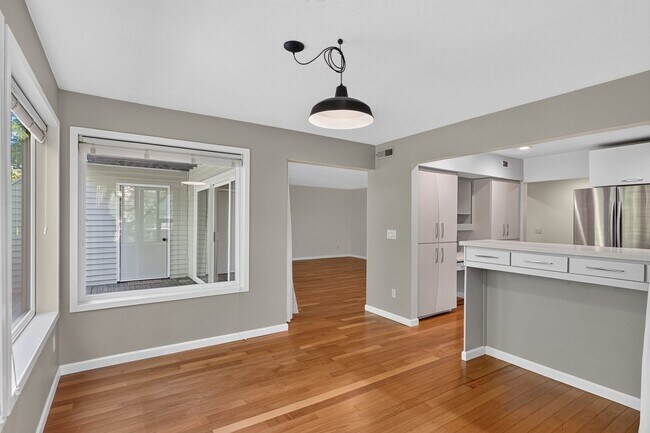 Foto del edificio - 48 Eagle Crest Dr