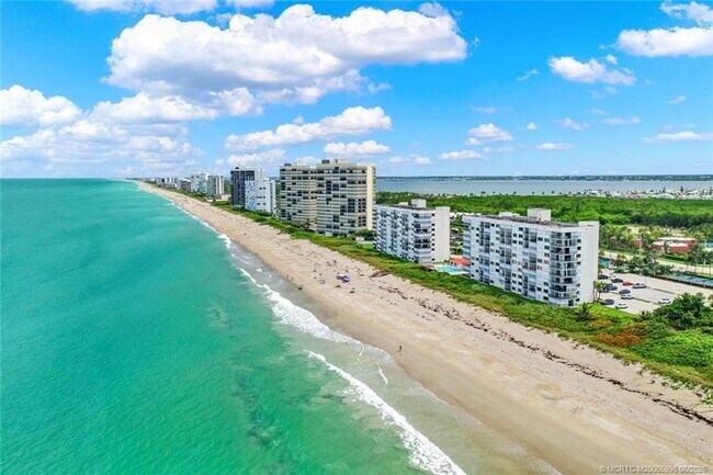 Building Photo - 9490 S Ocean Dr
