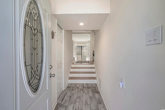 Building Photo - 7300 Porcher Dr