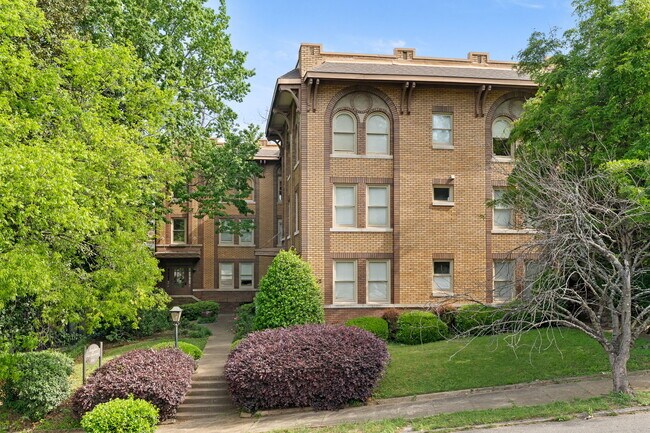 Foto del edificio - 2242 Arlington Ave S