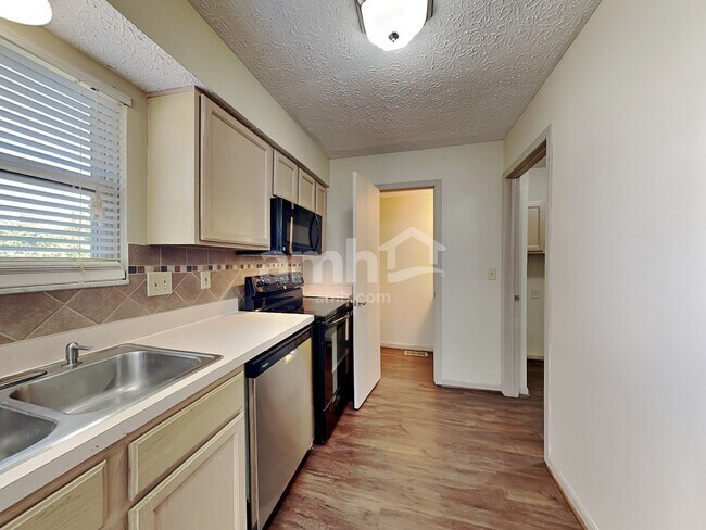 Foto del edificio - 2097 Earlsway Dr